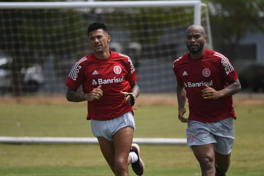 O Internacional já treina com a nova camisa da Adidas