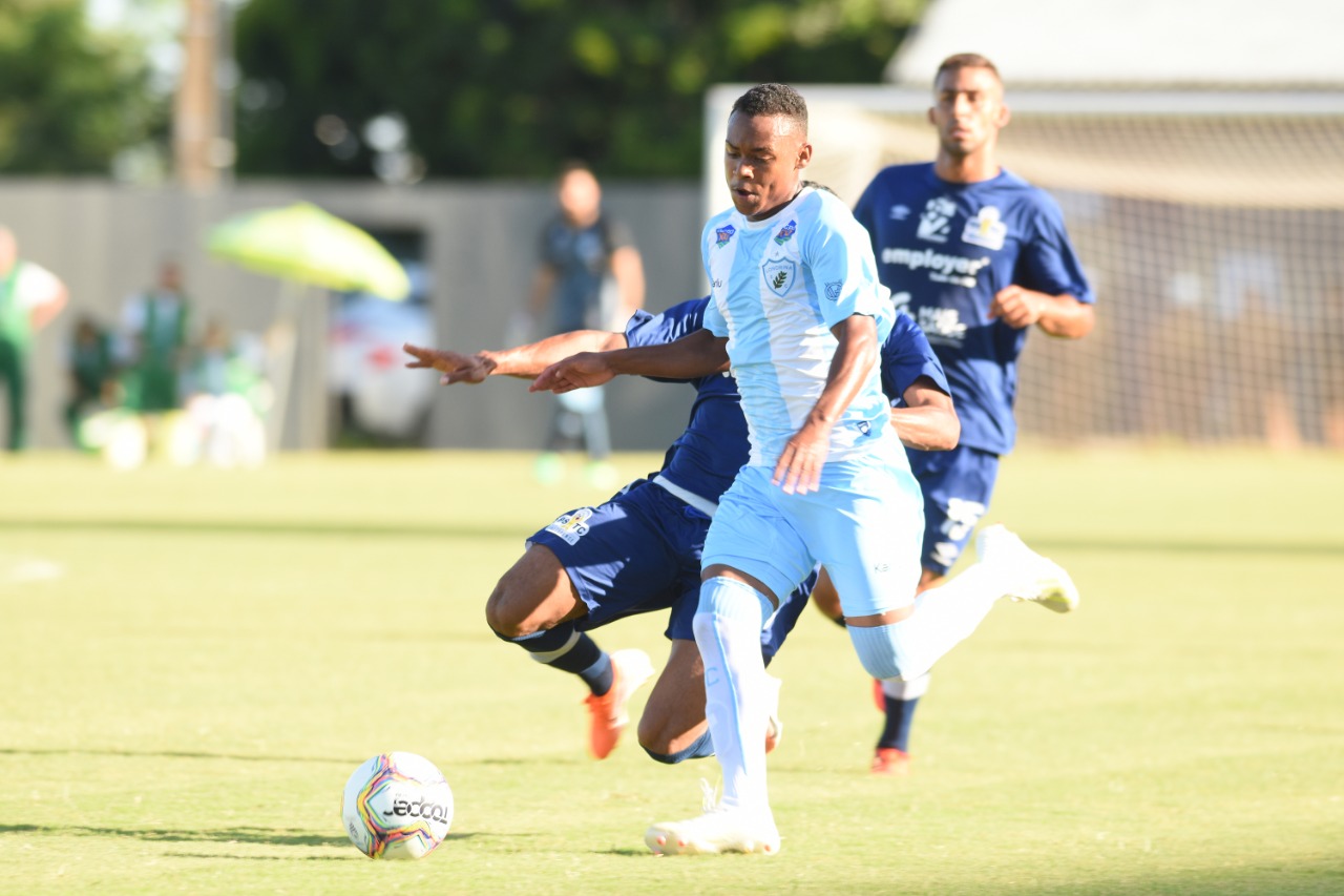 Paranaense: Paixão celebra primeiro gol como profissional no Londrina: ‘Confiante’