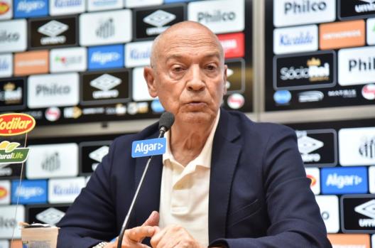 Peres pede paciência com Jesualdo Ferreira no Santos e prioriza lateral-esquerdo