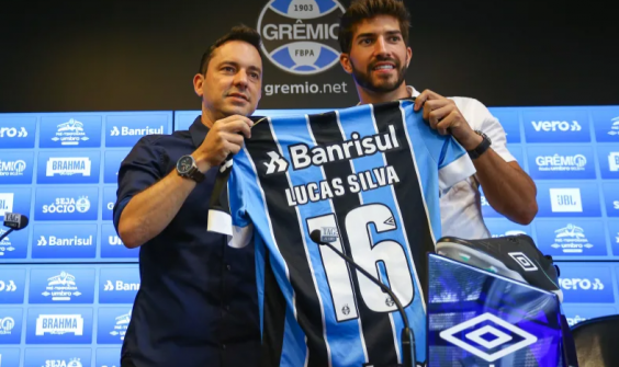 Gaúcho: Regularizado, volante já pode estrear pelo Grêmio