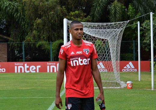 Bruno Alves celebra 100ª partida pelo São Paulo e aponta mudanças para 2020
