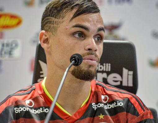 Michael diz estar ‘charmoso’ no Flamengo e promete manter estilo driblador