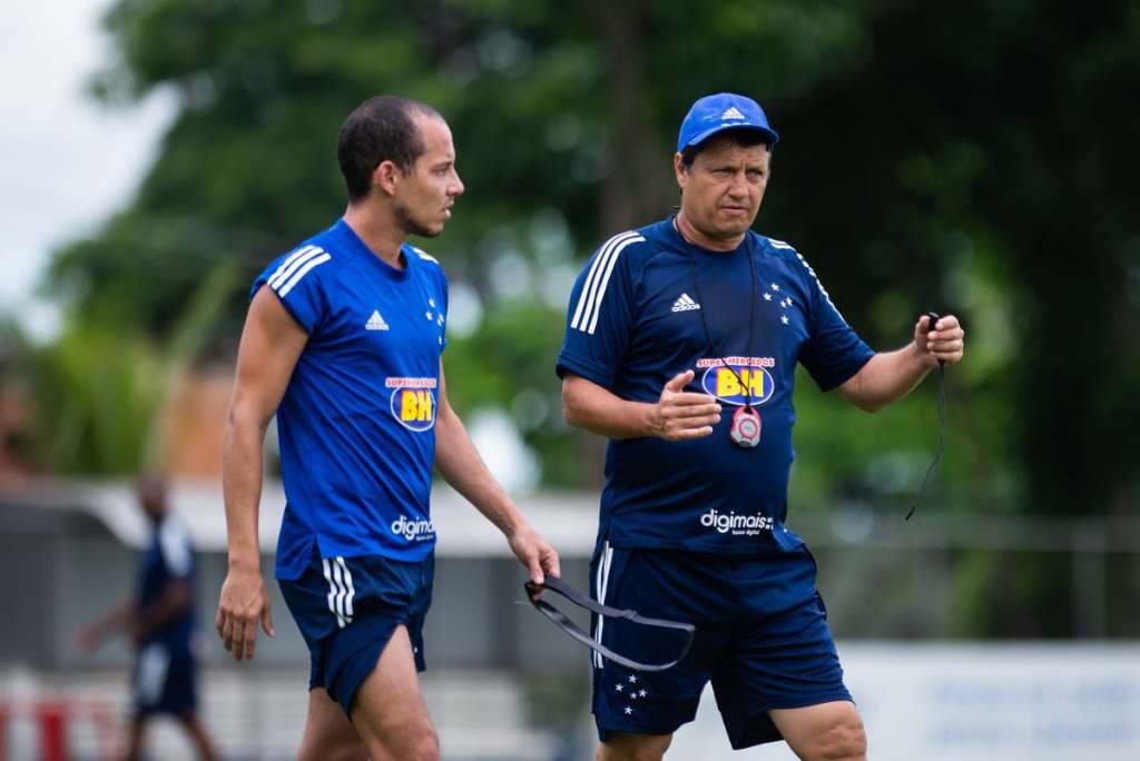 Mineiro: Com várias dúvidas, Adilson não define a escalação do Cruzeiro para pegar o Boa 2 0002050443333 img