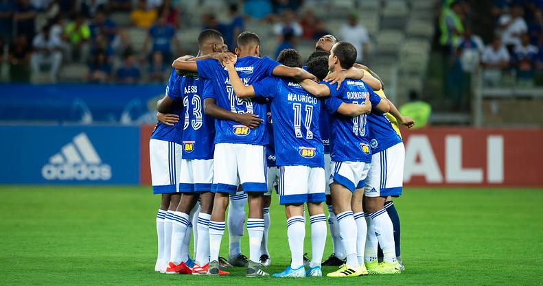 Mineiro: Welinton marca 1º gol pelo Cruzeiro e promete: ‘Vamos tirar o clube dessa’
