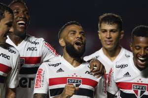 Fernando Diniz aprova estreia do São Paulo e avisa que time tem muito a melhorar