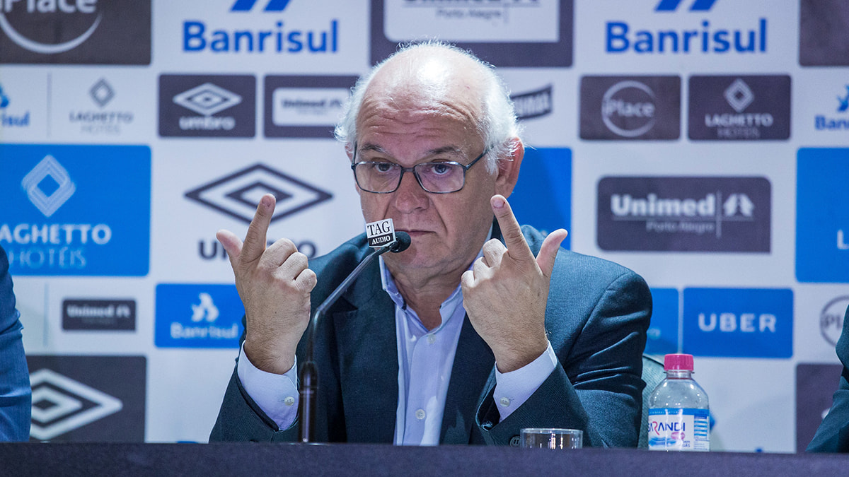 Gaúcho: Presidente do Grêmio confirma que está negociando com Thiago Neves