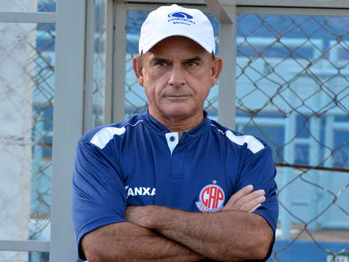 Edson Só promete Penapolense brigando pelo acesso