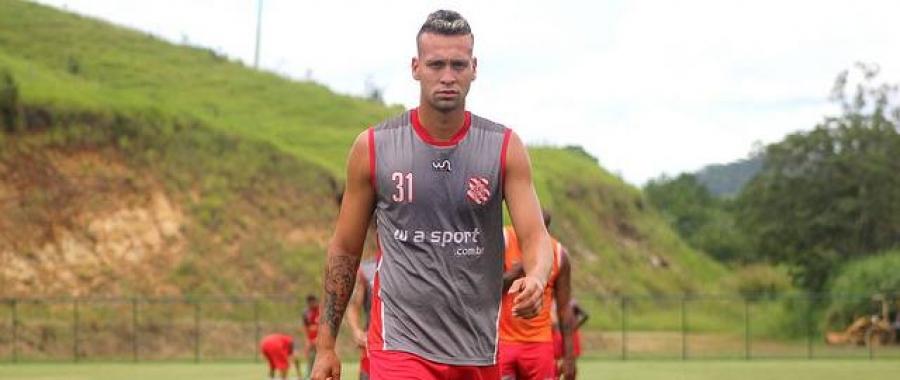 Paulista A3: Zagueiro ex-Bangu e Anapolina troca Mesquita pelo Marília