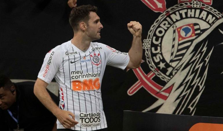 Boselli marca até sem querer e comemora: ‘Ideia é atacar constantemente’