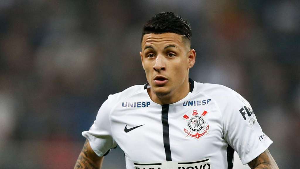 Guilherme Arana está perto de reforçar o Atlético-MG em 2020