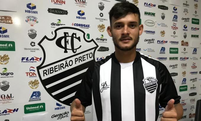 Paulista A3: Ex-Capivariano, lateral-direito reforça o Comercial e reencontra técnico