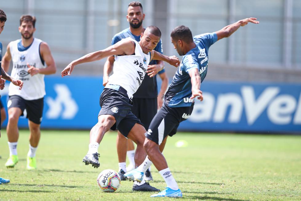 Gaúcho: Com jogo-treino e estadual no fim de semana, Renato mantém indefinição no Grêmio