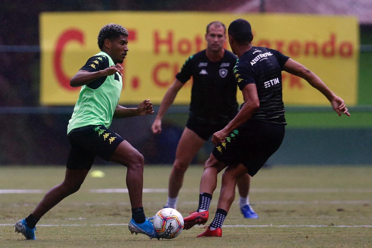 Carioca: Com titulares em campo, Botafogo ‘estreia’ contra o Macaé