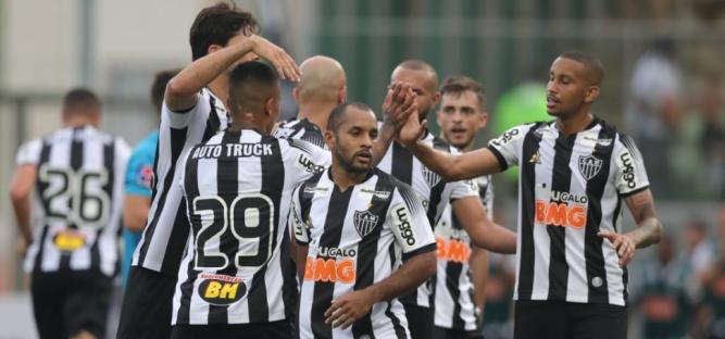 Mineiro: Estreantes no Independência comemoram goleada e liderança do Atlético-MG