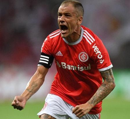 D'Alessandro comandou a vitória do Inter