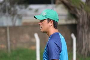 Paulistão: Carpini traça minimeta no Guarani e mira duelo com Santos: 'É o favorito'