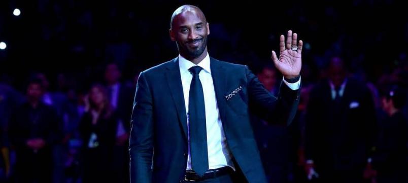 A lenda Kobe Bryant faleceu na manhã deste domingo