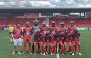 Paulista A3: Barretos posa para foto da estreia com chapéu de cowboy. Confira!