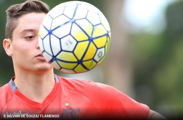 Catarinense: Meia ex-Flamengo com passagem pela Europa reforça o Avaí em 2020