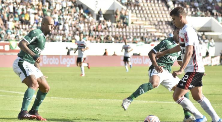 Felipe Melo foi bem no Palmeiras