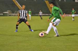 Volante Marcelo deu nova cara ao Guarani na derrota para o Santos