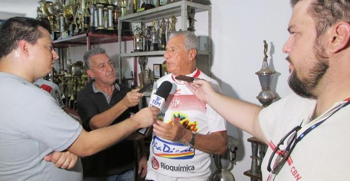 Pinho, o Rei do Acesso, é confirmado como novo técnico de clube da Segundona