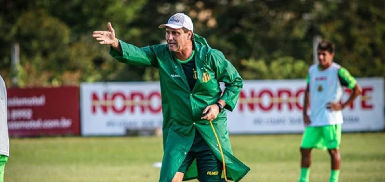 Maranhense: Após estreia com goleada, Brigatti quer Sampaio Corrêa com os pés no chão