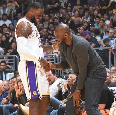 Basquete: LeBron James se despede de Kobe Bryant: ‘Eu te amo’