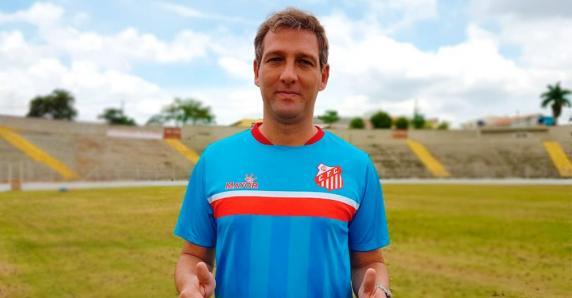 Paulista A3: Capivariano tenta reabilitação sem volante que estava na Espanha