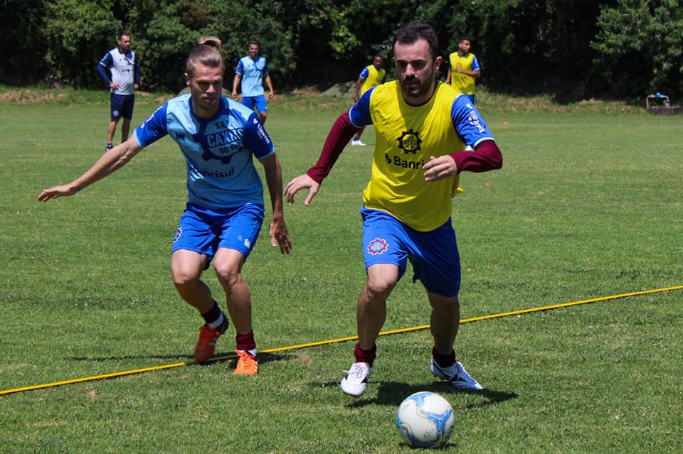 Volante foca em sequência do Caxias-RS e quer crescimento da equipe em 2020