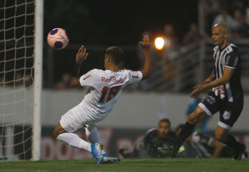  Thomaz destaca vitória da Inter de Limeira em jogo 'por uma bola' (Foto: Ari Ferreira/Red Bull Bragantino)