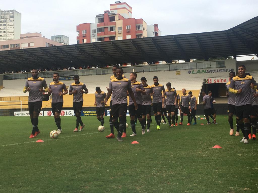 Catarinense: De olho na reabilitação, Criciúma tem retornos e possível baixa