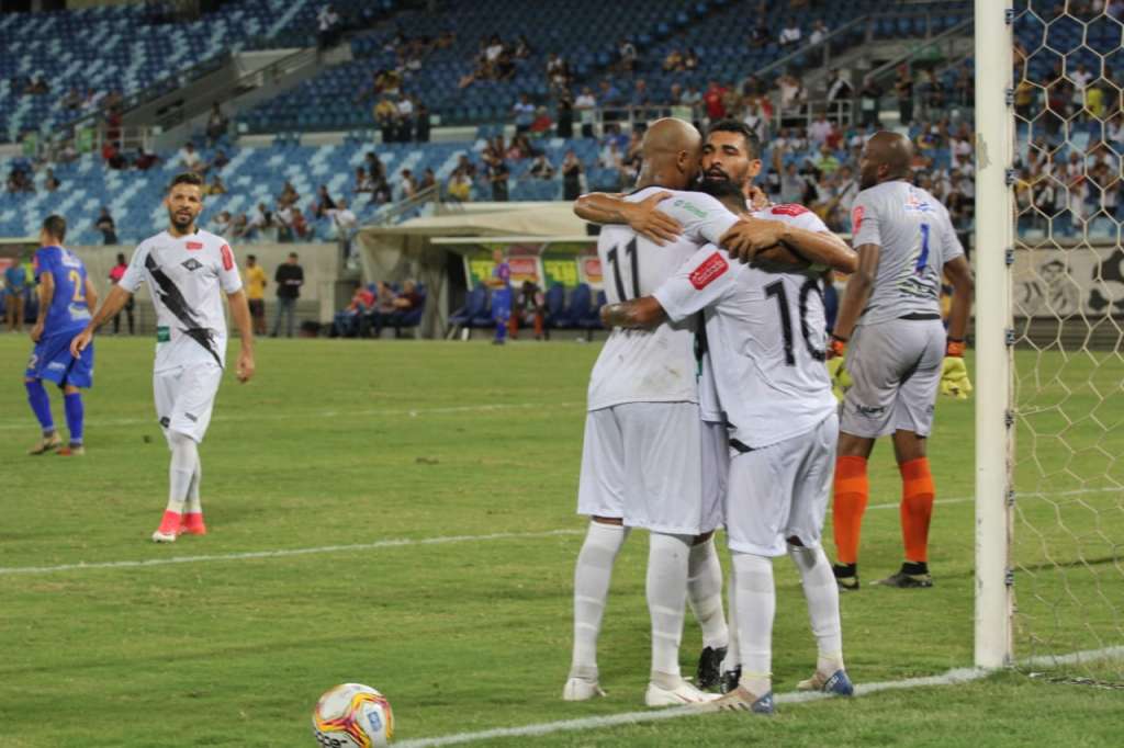 Na Arena Pantanal, o Mixto, enfim, encontrou sua primeira vitória (Foto: Divulgação)