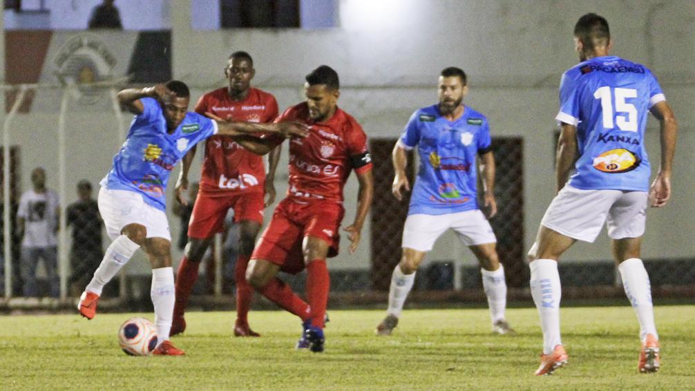 Paulista A3 teve jogo ‘sem polícia’, queda de energia e jogador ‘revoltadinho’