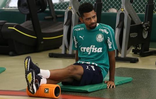 Paulista: Palmeiras libera atleta para viajar e fazer exames no Barcelona