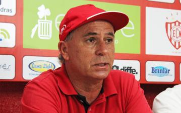 Martins: experiência pelo Norusca