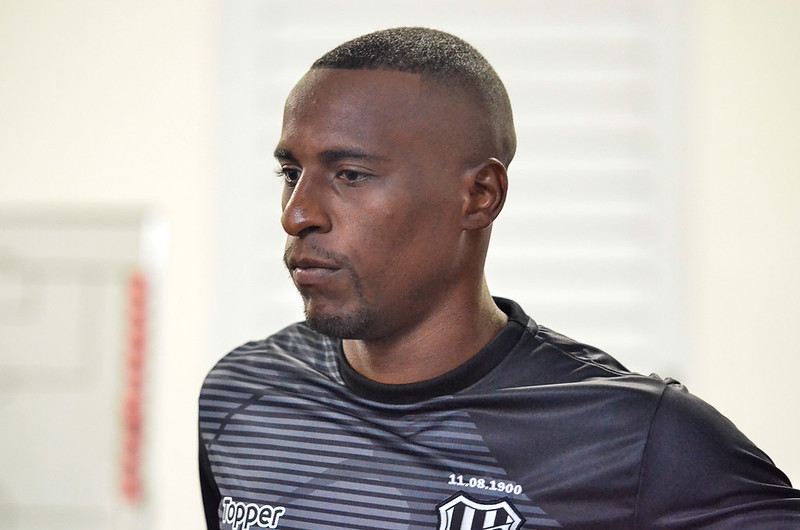 Paulistão: Com incômodo na coxa, Jeferson vira dúvida para sequência da Ponte Preta