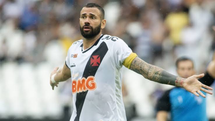 Carioca: Após nova derrota, capitão do Vasco dá razão a vaias da torcida