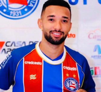 Clayson: vida nova no Bahaia