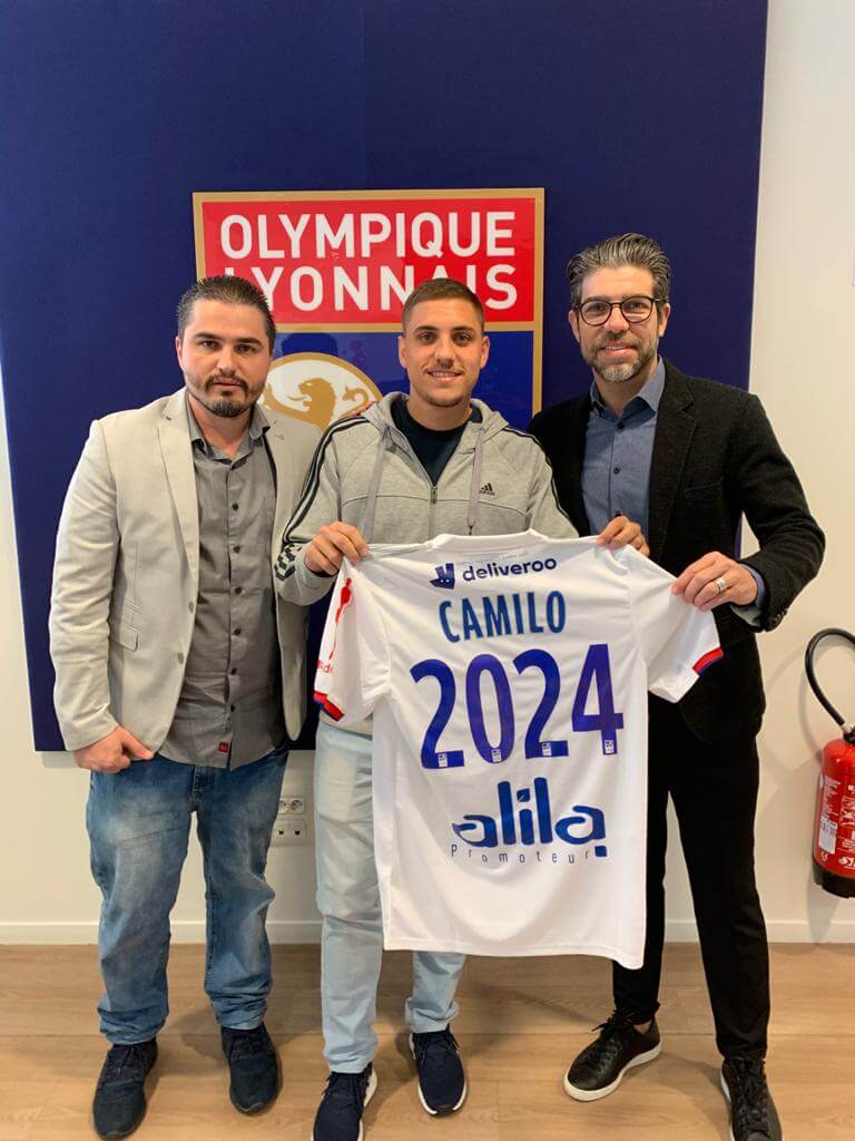 Por aproximadamente R$ 10 mi, ex-volante da Ponte assina com Lyon até 2024