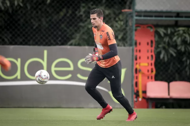 Após renovar com o Atlético-MG, goleiro deve ser anunciado por time da Série B