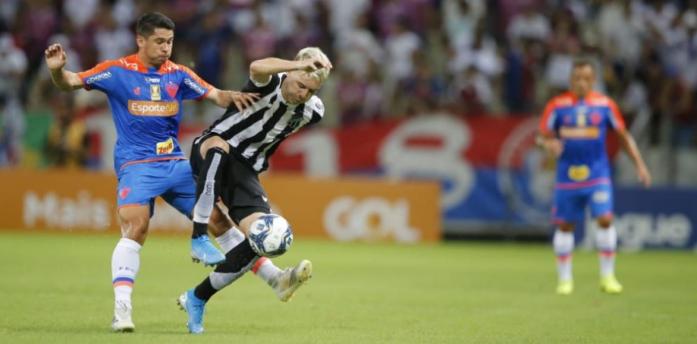 Fortaleza fez gol de bicicleta e o Ceará ainda perdeu um pênalti