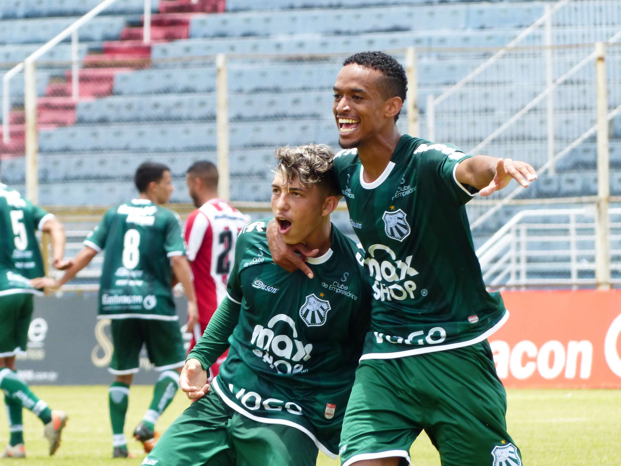 MINEIRO: Com direito a pênalti defendido, Caldense faz 2 a 0 no Villa Nova