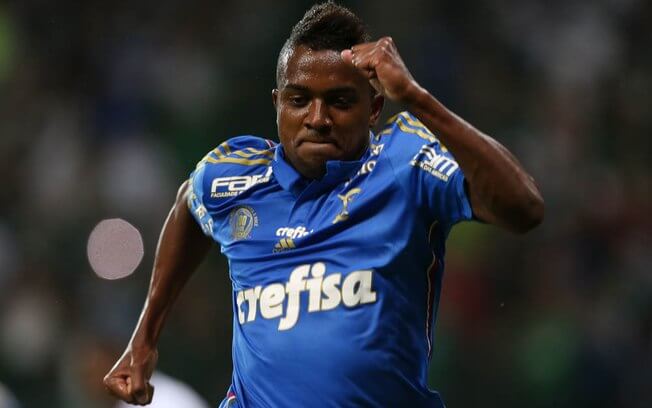 Catarinense: Avaí negocia com ex-atacante de Palmeiras e São Paulo