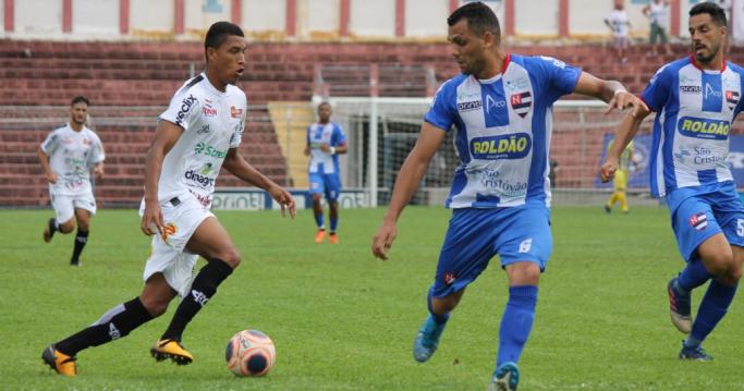 Nacional e Comercial: empate no dia seguinte. Foto: Rafael Alves