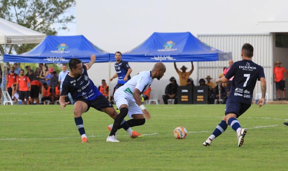 MATO-GROSSENSE: Poconé vence a primeira e Cuiabá assume liderança com empate
