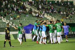 Paulistão: Com vitória, Guarani quebra jejum de 15 anos contra o Santo André