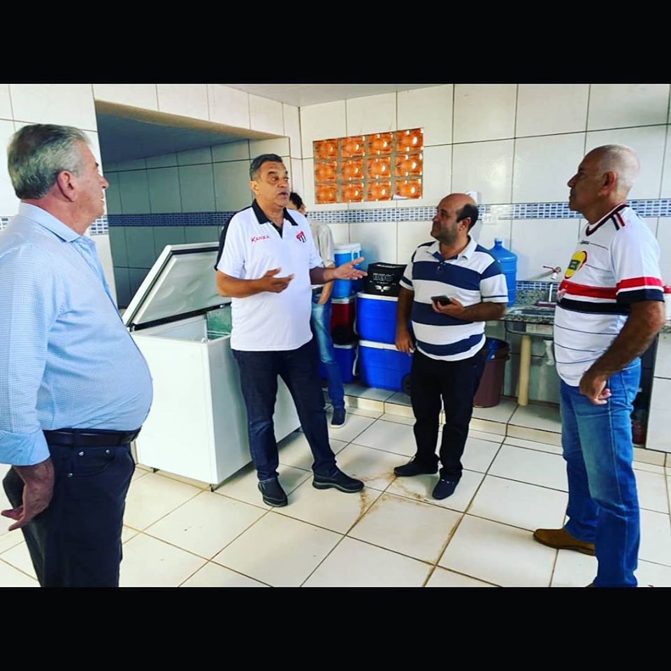 Goiano: Márcio Ribeiro conquista primeira vitória no Anápolis e mira clássico em casa