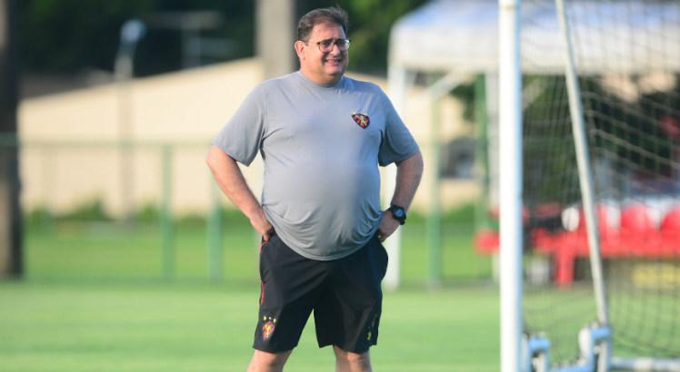 Invicto em 2020, treinador alcança marca histórica pelo Sport neste século