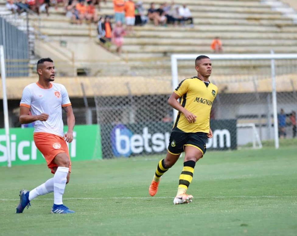 Marlyson deixou sua marca mais uma vez na vitória do São Bernardo